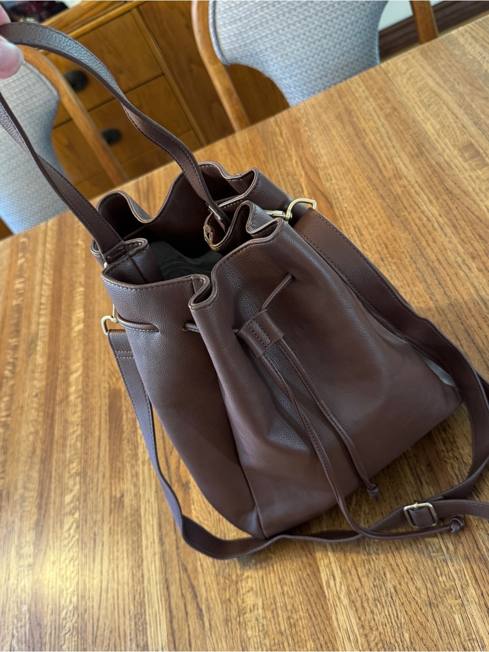 Thirty-One Gifts Crossbody Bucket Bag – Chocolate Pebble Faux Leather
